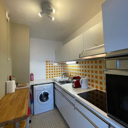 Appartement Cosy & Spacious With Eiffel Tower View